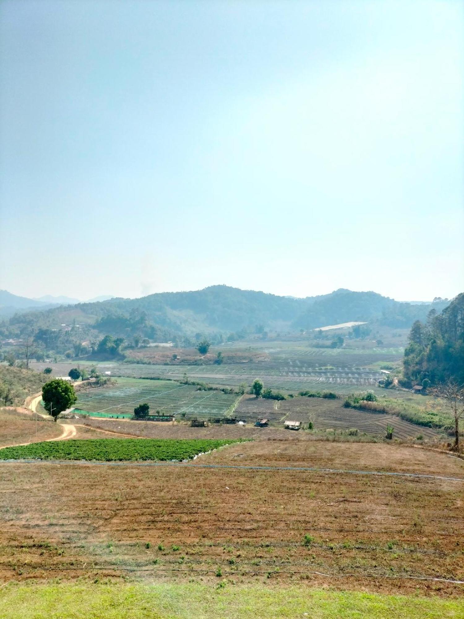 Ban Na Pa Paek สวนไร่รุ่งอรุณ Suan Rai Rungarun酒店 外观 照片